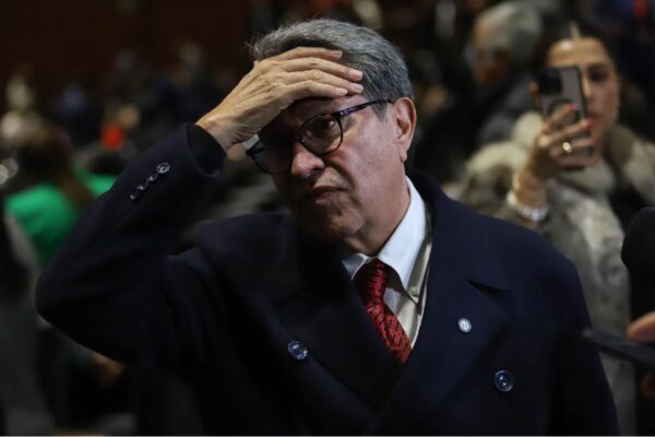 Monreal busca reconciliación con el PT en Oaxaca.