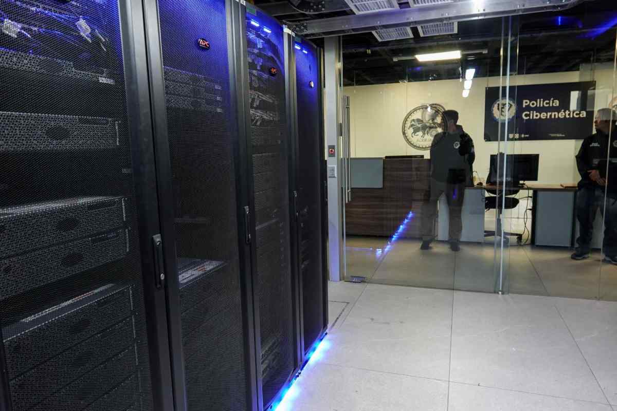 montadeudas-cuesta-de-enero-alerta-sspc-policia-cibernetica