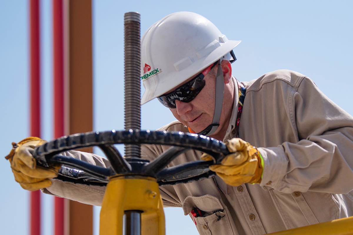 sheinbaum-exporto-10-mmdp-petroliferos-cuba-2025-pena-nieto Animal Político