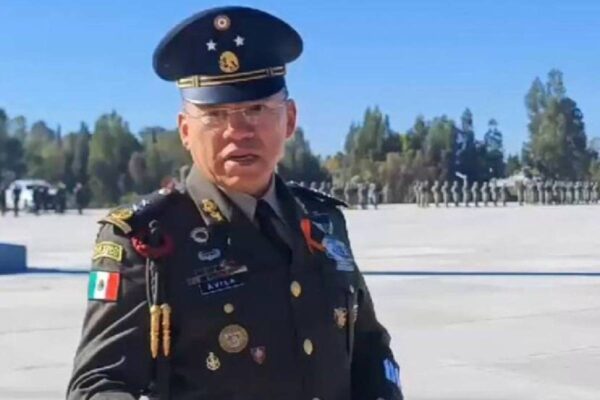 General experto en operaciones anticrimen asume comandancia de la Tercera Región Militar en Sinaloa y Durango
