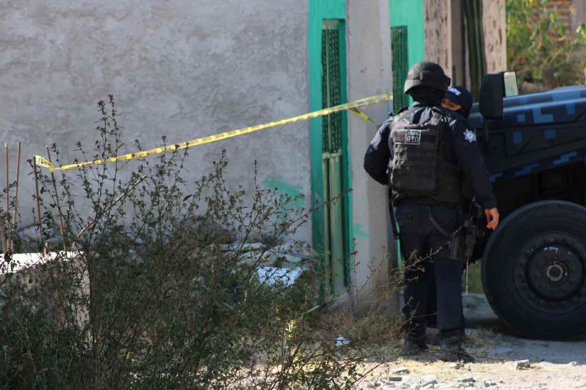 Guanajuato-salvatierra-papás de la maestra Guadalupe Barajas Piña-animal-politico-9