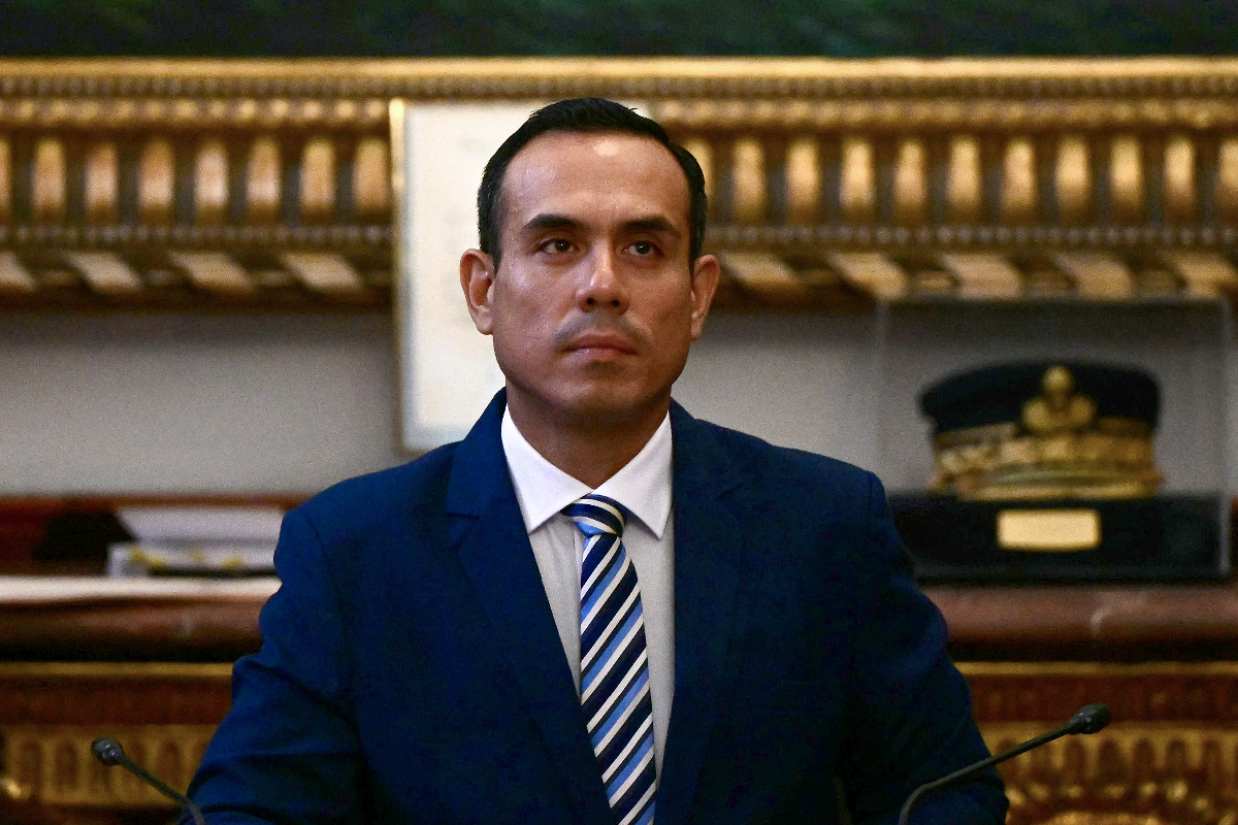 José Jerí presidente interino Perú despedido