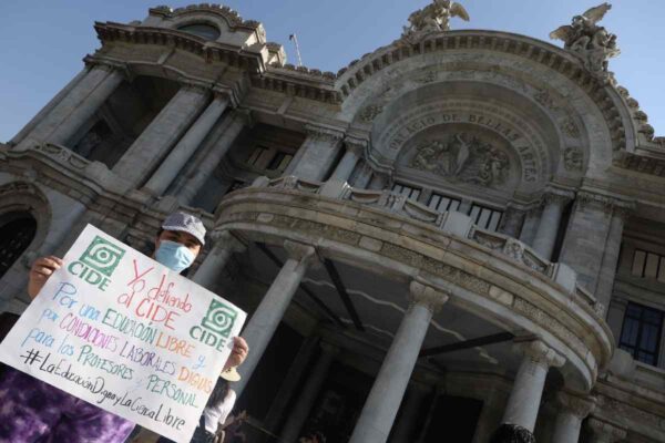 Manifestaciones CIDE Romero Tellaeche