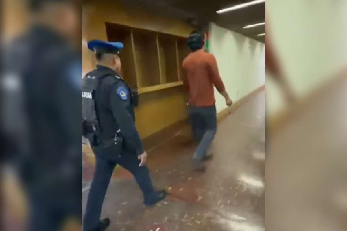 Marx Arriaga SEP policías