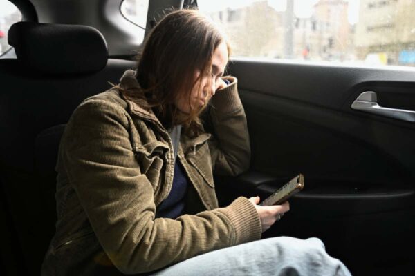 Menores redes sociales regulación españa