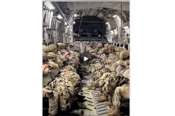  Las imágenes utilizadas en el video viral en realidad corresponden a dos desfiles en Rusia en 2019 y 2025, respectivamente. Por otro lado, ningún país ha emitido ningún comunicado sobre acciones militares contra México. 