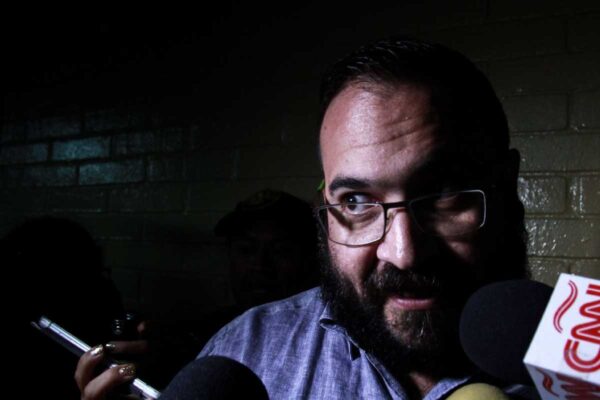 Vinculan a proceso a Javier Duarte