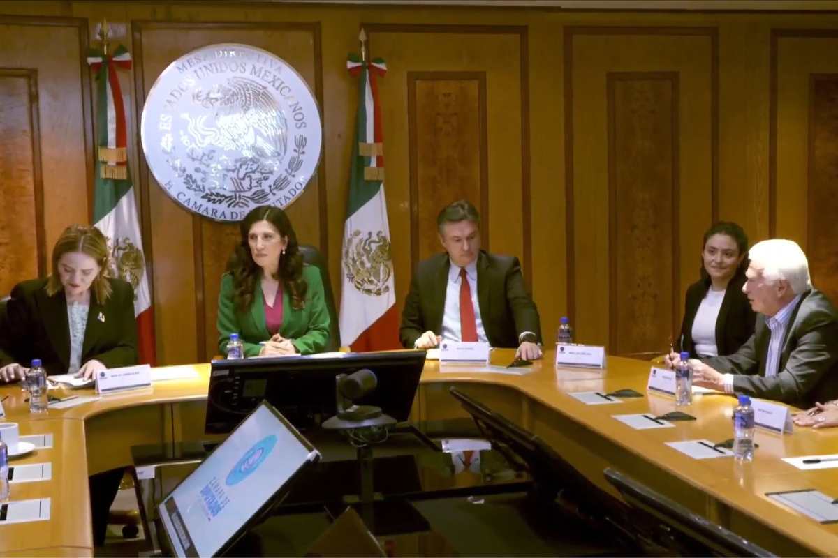 Frente Amplio Democrático exige al Congreso un parlamento abierto para discutir la reforma electoral