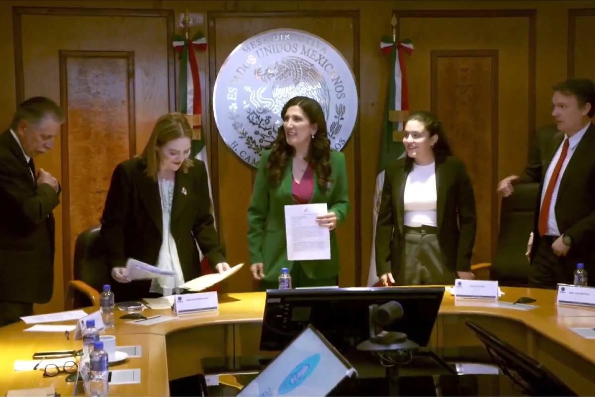 Frente Amplio Democrático exige al Congreso un parlamento abierto para discutir la reforma electoral