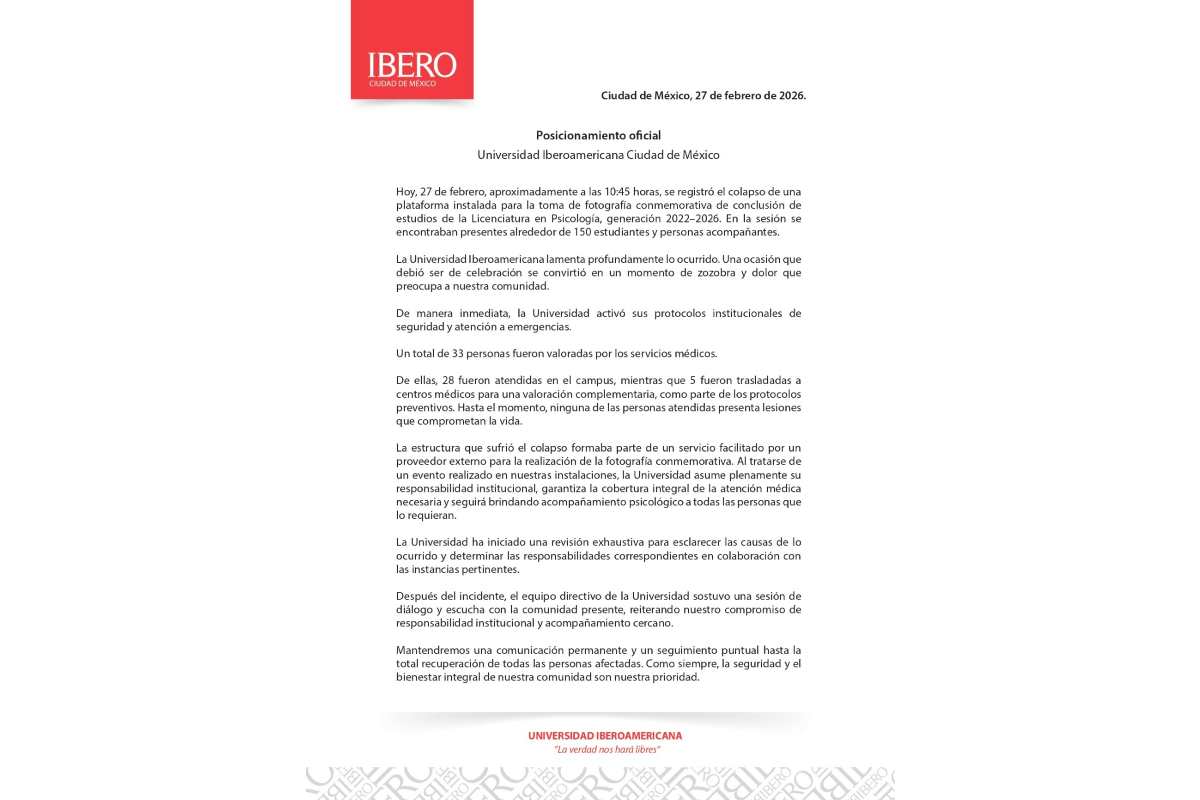 Desplome de estructura durante foto de generación en la Ibero deja 33 lesionados; 5 son hospitalizados