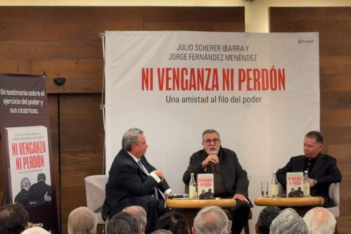 Scherer Ibarra presenta su libro: Una rendición de cuentas sobre el 