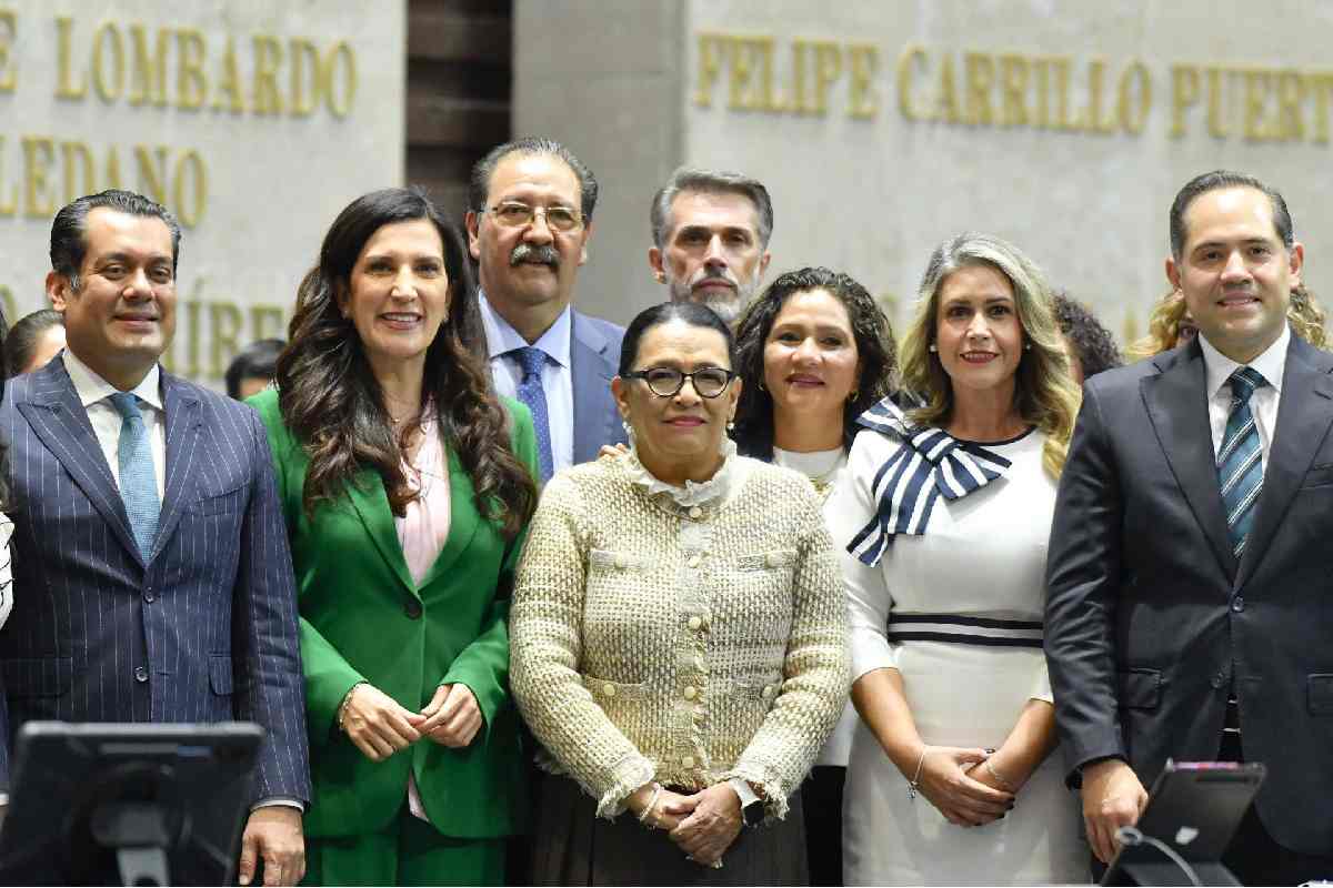 Licencia de Sergio Mayer: Monreal habla de depurar candidaturas en Morena; Kenia López pide ética y respeto al cargo