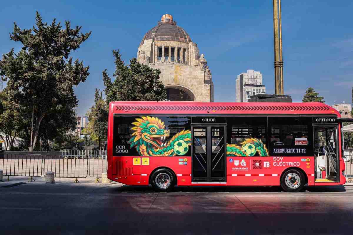 metrobus-ofrece-horario-extendido-shakira-concierto-zocalo-cdmx