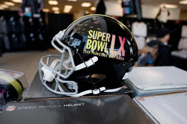 Mexicanos Super Bowl redadas ICE