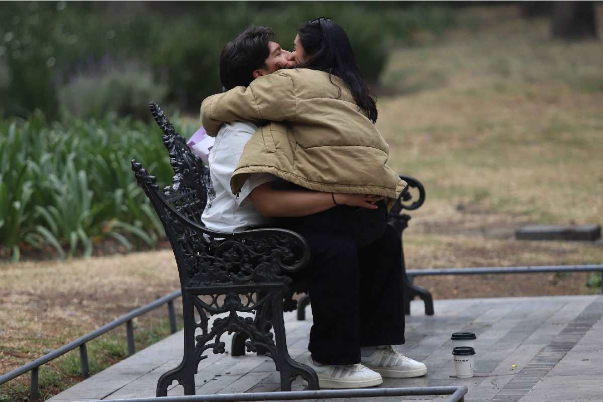 Más uniones libres, menos matrimonios y divorcios al nivel de bodas: así cambia la vida en pareja en México