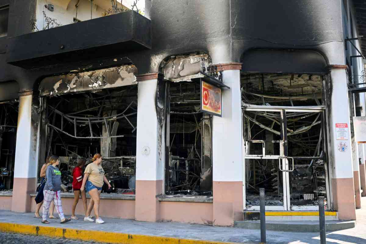 puerto-vallarta-ardio-caida-el-mencho-cjng