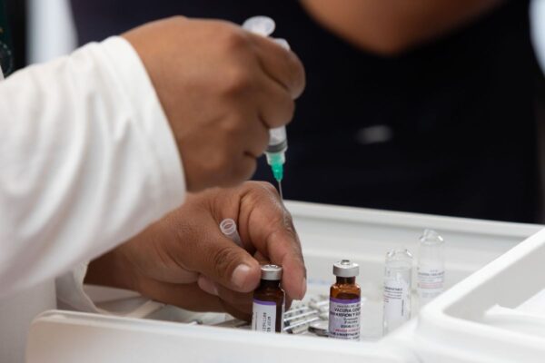 Brote de sarampión no es por decisiones de un gobierno en particular, es un problema global: Secretaría de Salud