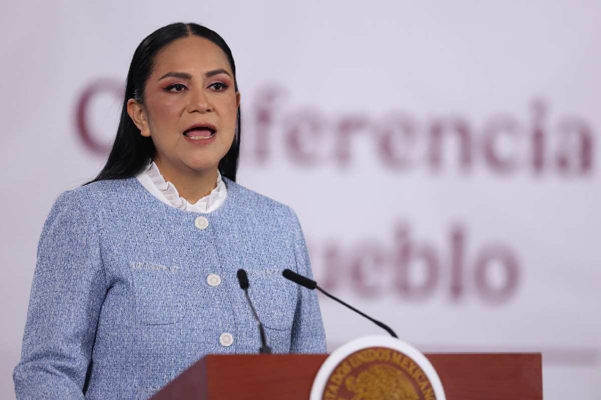 Ariadna Montiel secretaría bienestar credencial universal salud