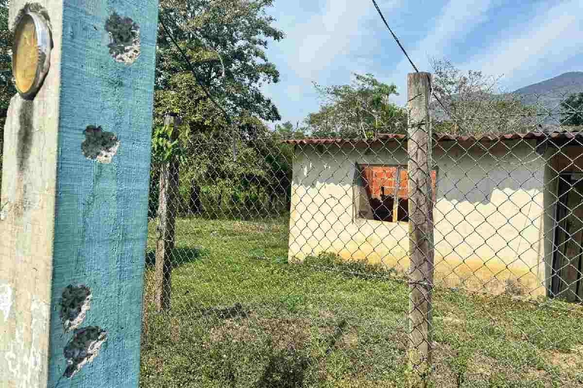 coahuayana-coche-bomba-narco-animal-politico-5