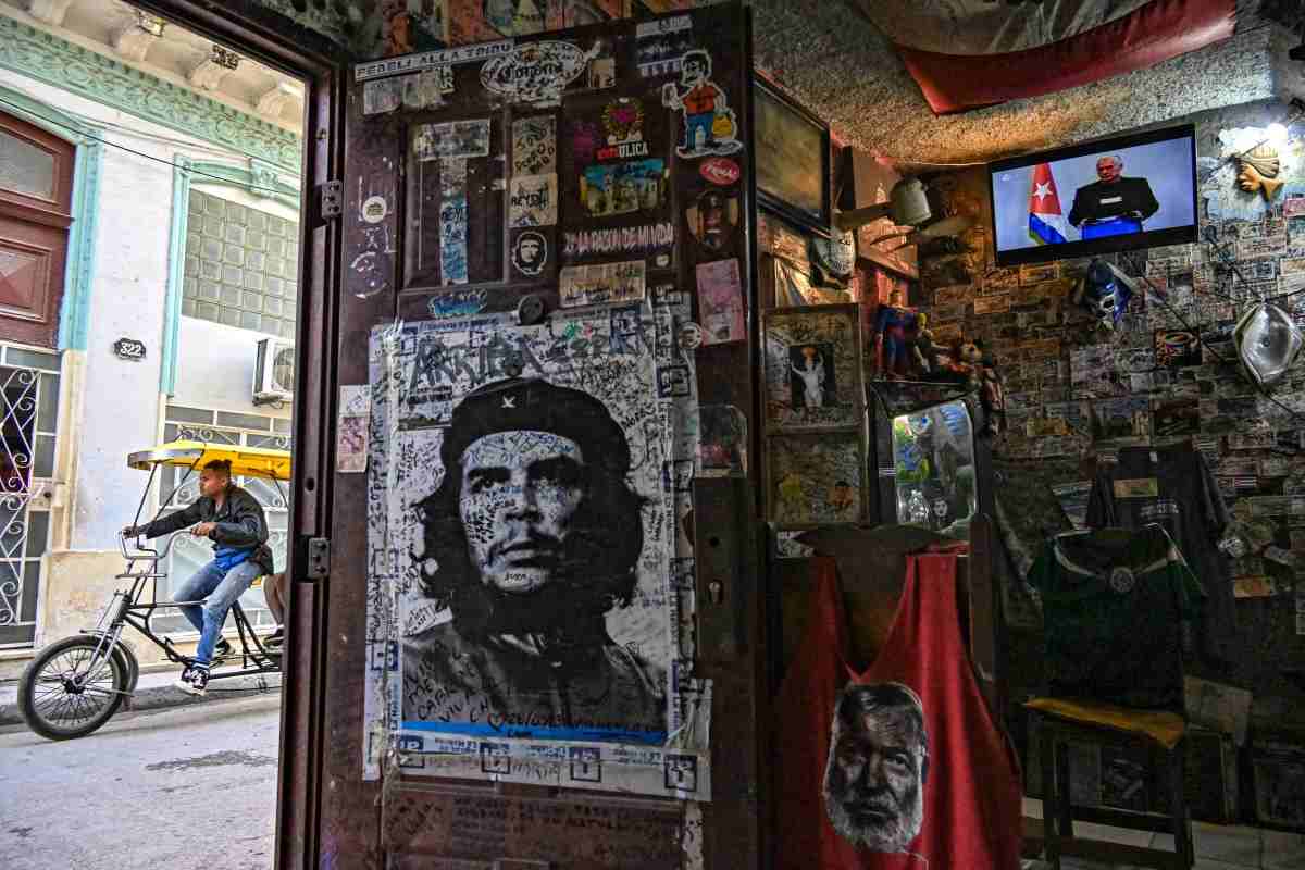 Cuba abre su economía a empresas privadas por primera vez en 70 años