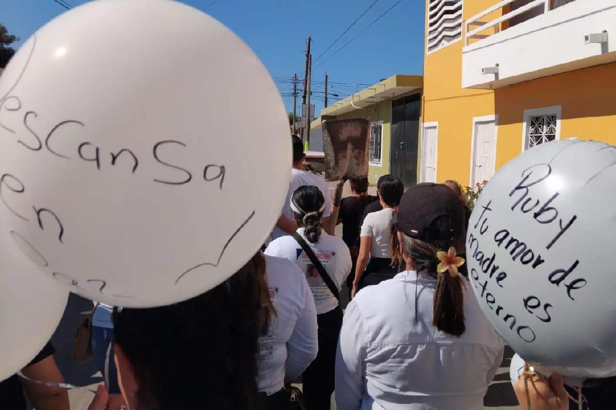Globos buscadoras mazatlán sinaloa Rubí Patricia
