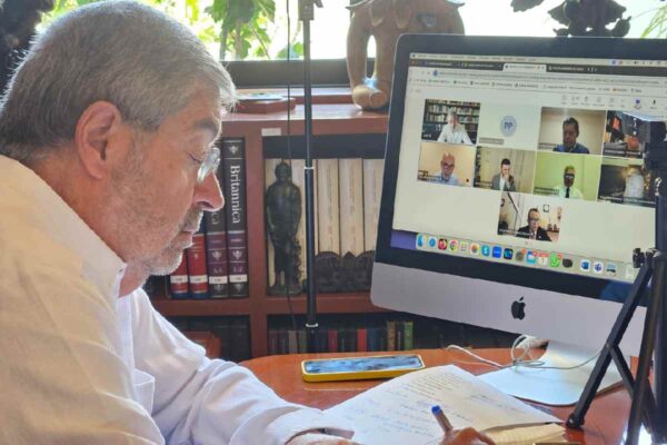 SRE evalúa evacuación terrestre de mexicanos en Medio Oriente