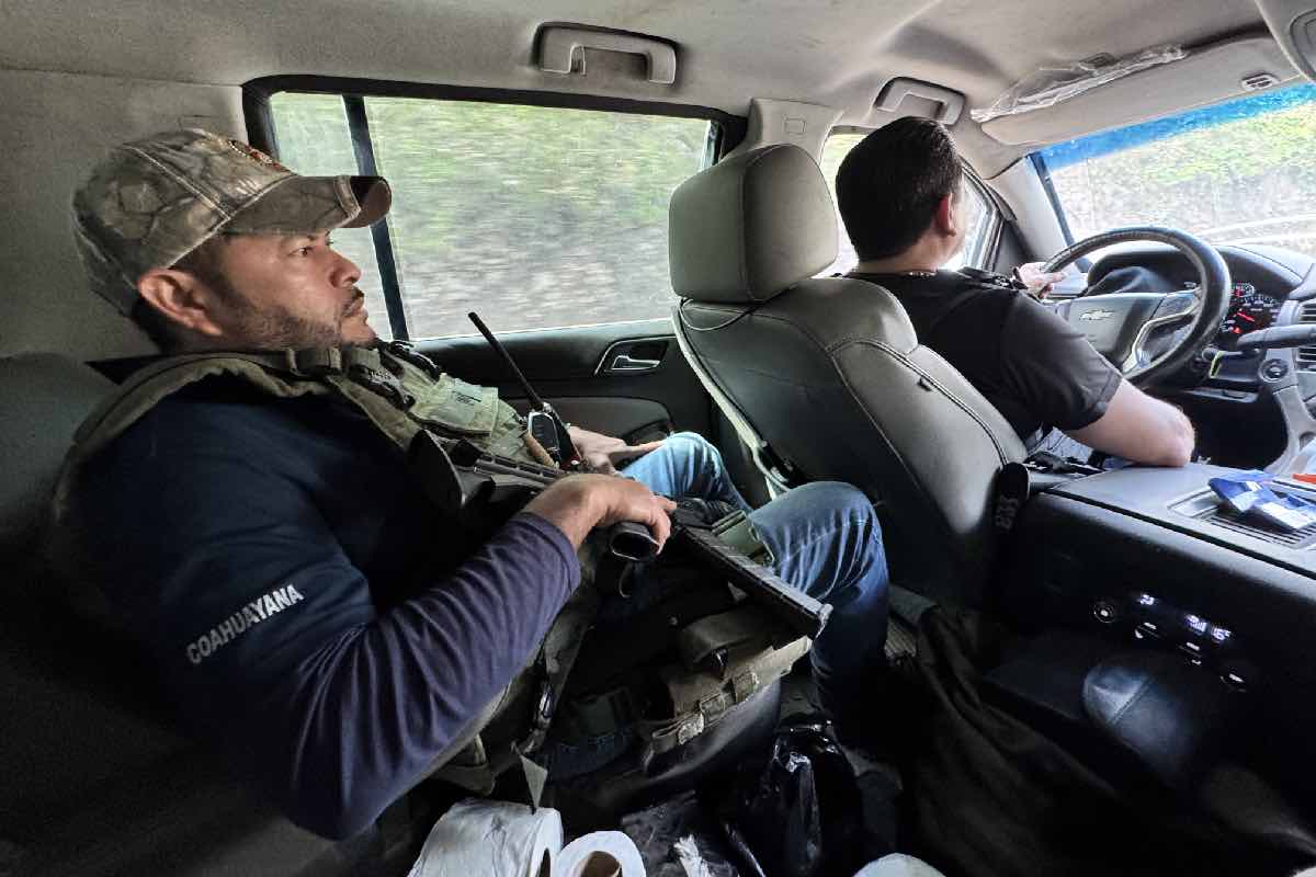 coahuayana-coche-bomba-narco-animal-politico