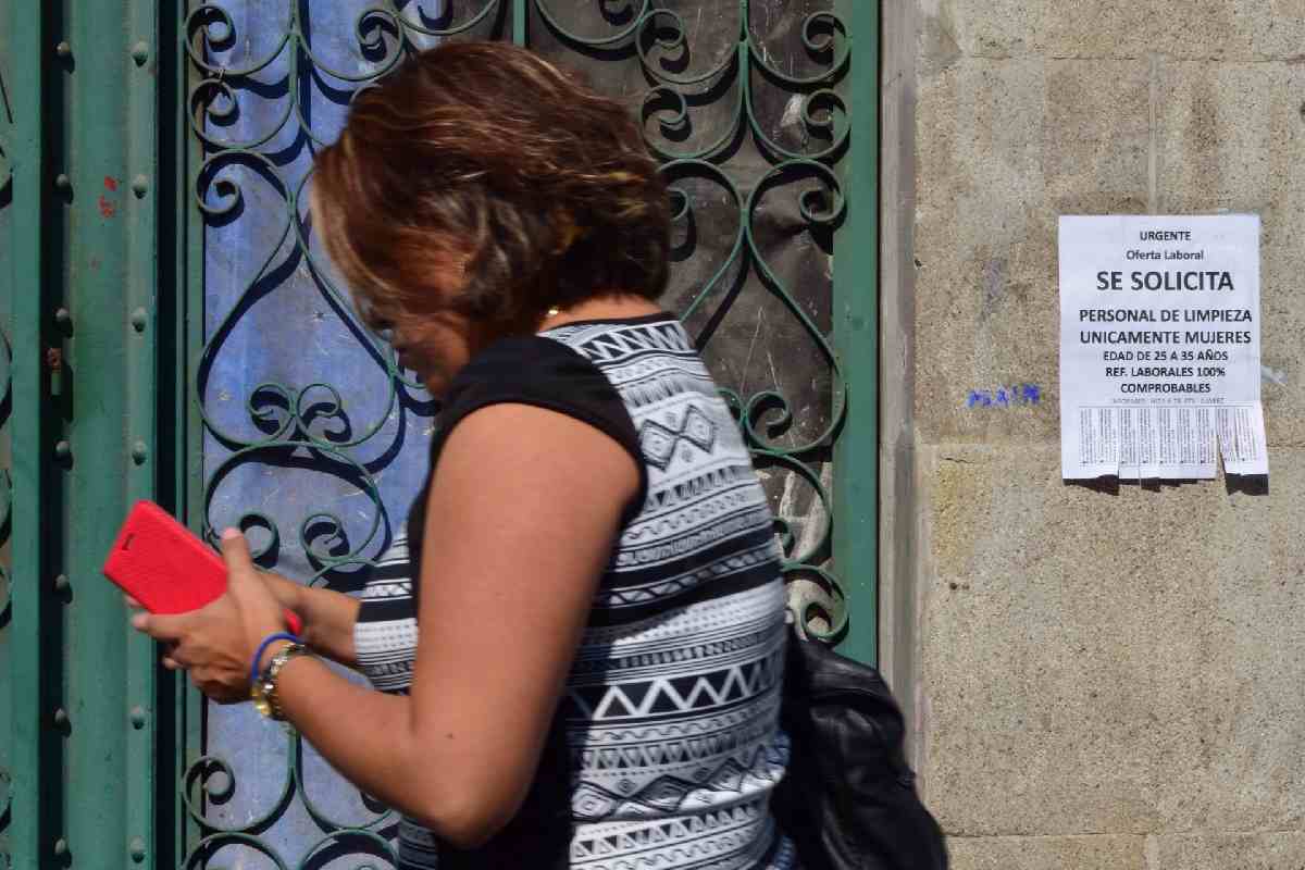 En cien años, las mujeres avanzaron de 6% a 49% en participación laboral, pero no en igualdad, señala el IMCO