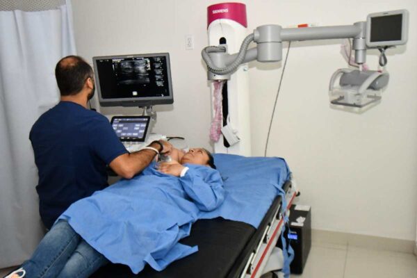 mujeres-tardan-4-anos-mas-diagnostico-correcto-brecha-salud